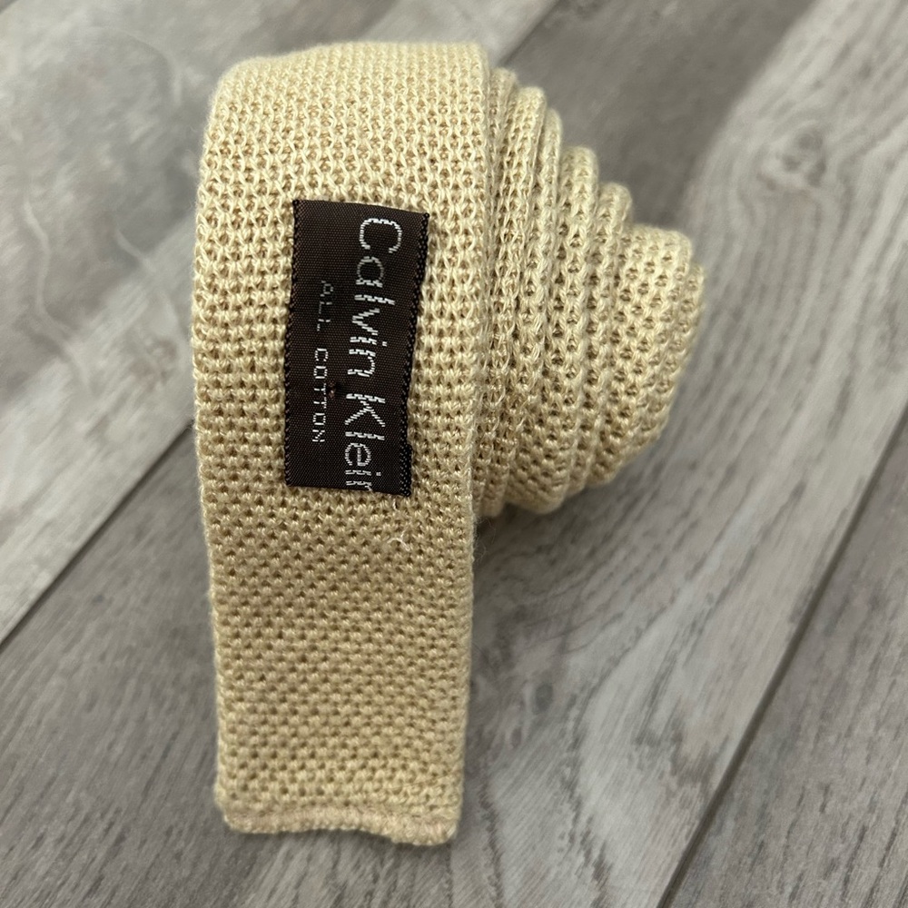 Rare Vintage Calvin Klein Knit Tie - Beige